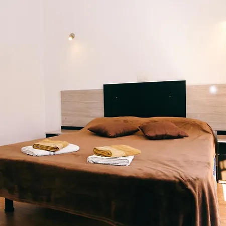 아파트 Yucca Park 아데제